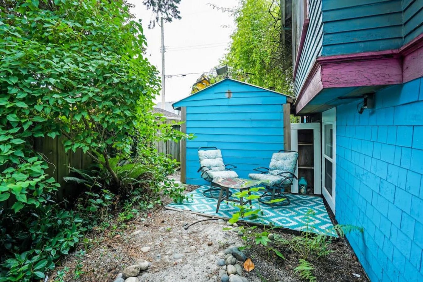 Artsy Private Guest Suite With Outdoor Saloon Vancouver Exterior foto